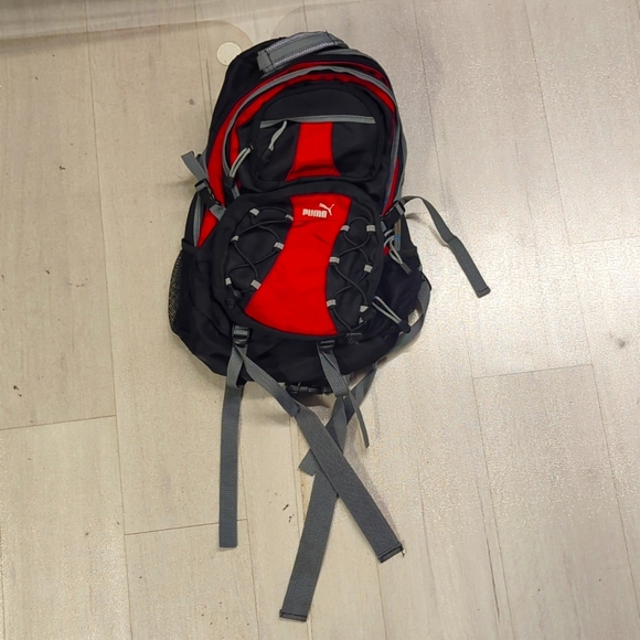 Puma Backpack - Picture 2 of 10